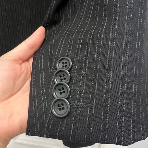 Armani Classic Black Pinstripe Men's Blazer - Picture 6 of 7